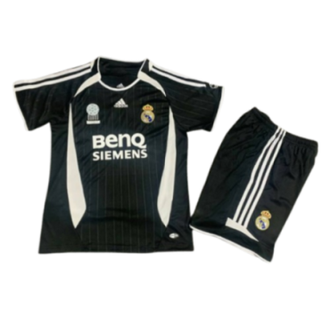 Real Madrid 2006/07 Away Retro Vintage