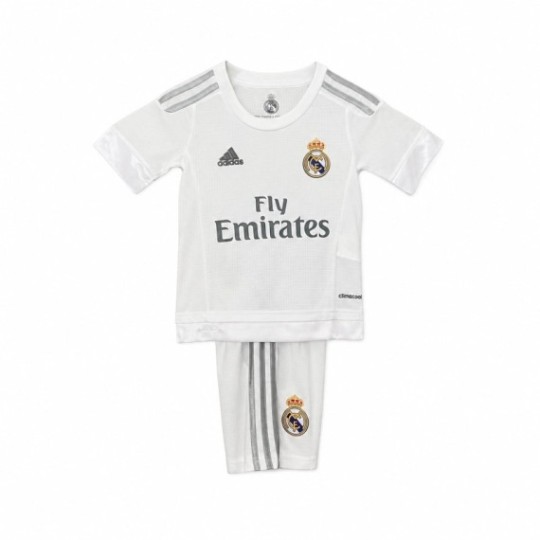 Real Madrid Retro Home Jersey 2015/16
