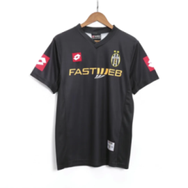 Juventus 2001/02 Retro Away Shirt Men