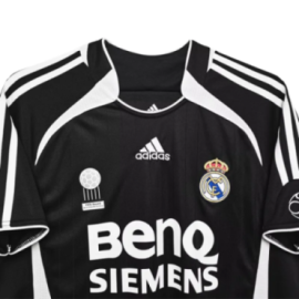 Real Madrid Retro Away Shirt 2006/07 Men