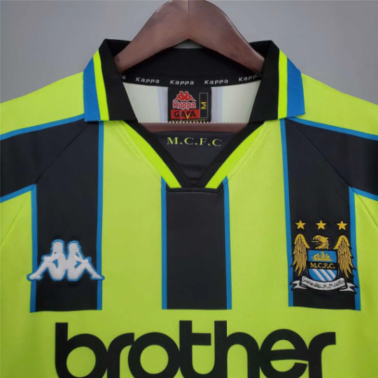 Manchester City Retro Away Shirt 1998/99